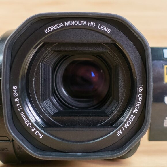 JVC GZ-HD3U Hd Camcorder / 60GB HDD / 3CCD / Konica Minolta Lens / Japan - Picture 4 of 9